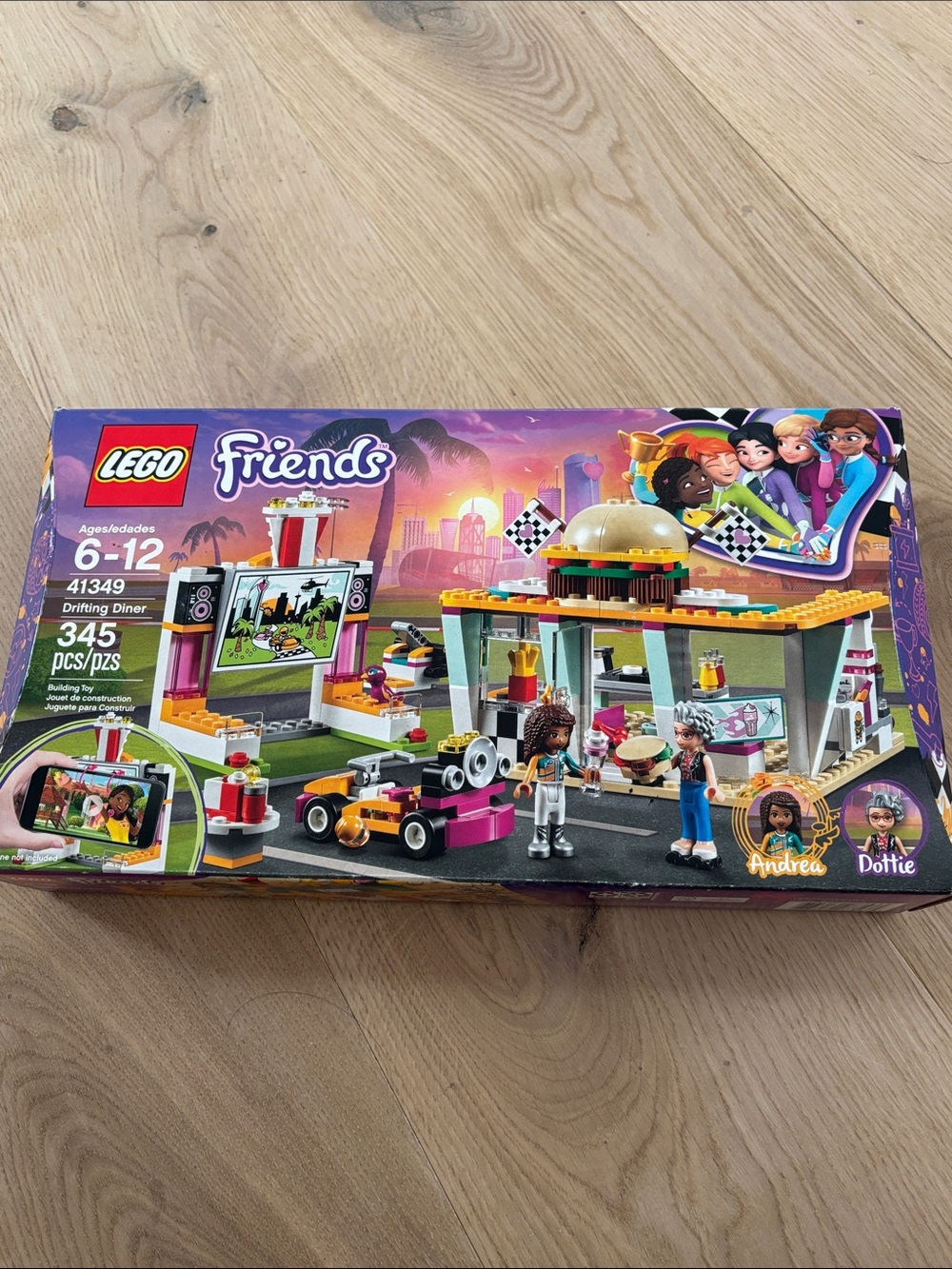 Lego Friends drifting Diner 41349